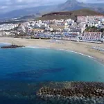 Lovely In Cristianos Hébergement de vacances *